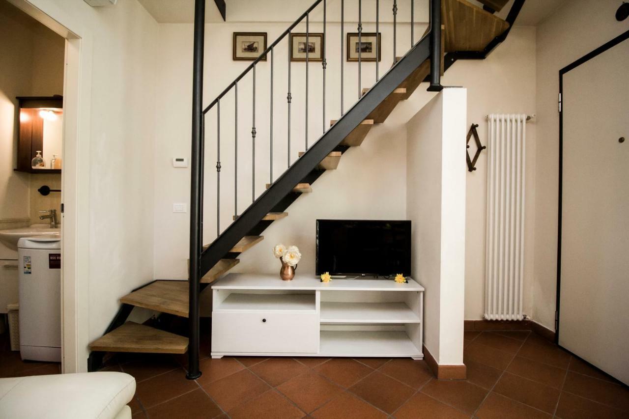 La Torre Holiday House By Tuscanywego Pisa Bagian luar foto